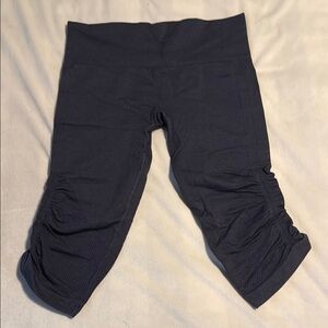 Lululemon Athletica Dark purple Ruched Leggings